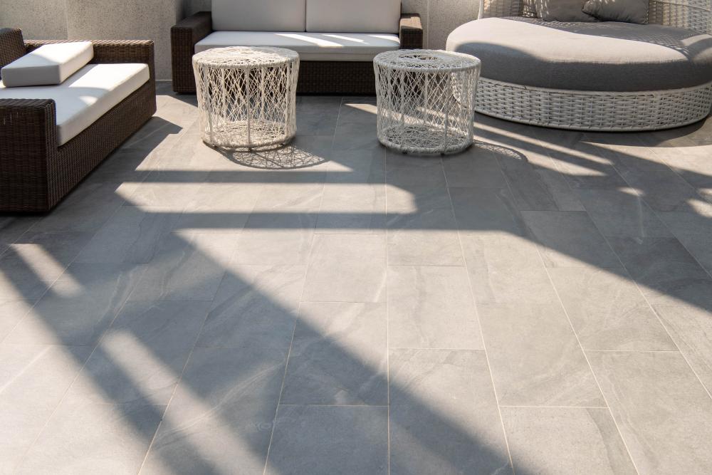 Carrelage extérieur à Lorp-Sentaraille
